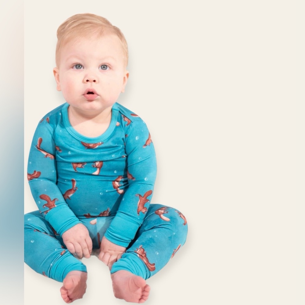 NWT Sleepy Sloth Bamboo Set